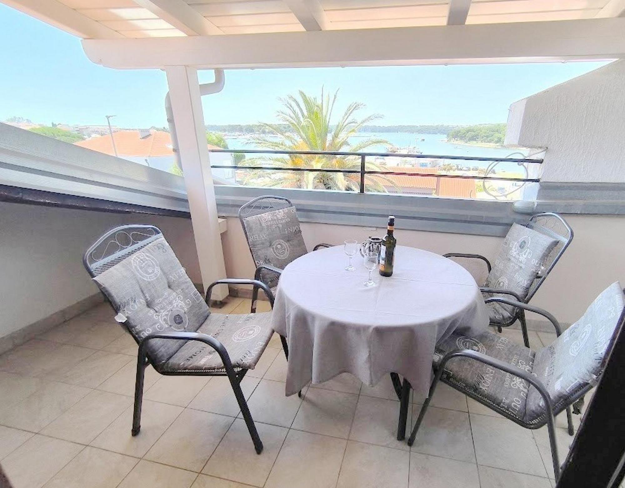 Apartments Palma Bed & Breakfast Medulin Ngoại thất bức ảnh